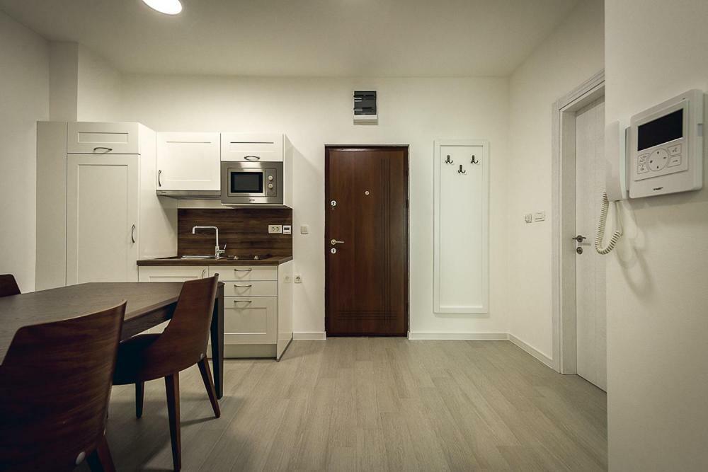 Adria Lux Apartmens 2 Свети Стефан Екстериор снимка